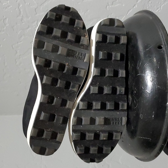 STUART WEITZMAN ARIANA CLARE BLACK SUEDE WEDGES SIZE 2 - Picture 11 of 12